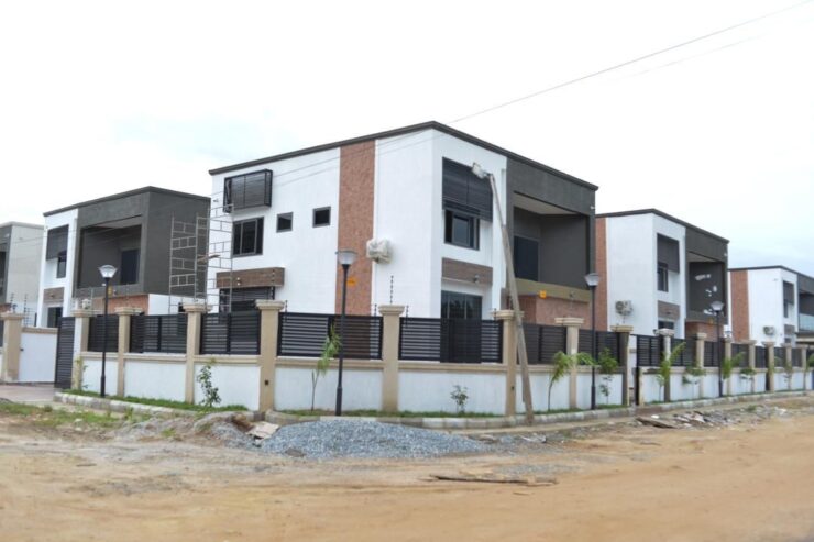 Fully Furnished 4 bedrooms houses (3 bedrooms upstairs with staff quarter) for sale at Achimota (Tantra Hills)