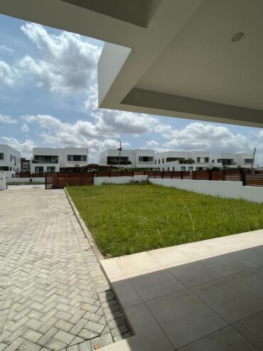 A Lavish 4 Bedroom Town House For Sale at Tse-Addo