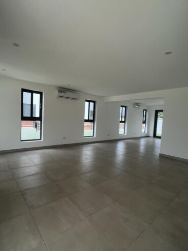 A Lavish 4 Bedroom Town House For Sale at Tse-Addo