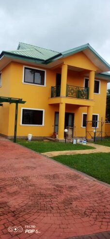 Well presented unfurnished 3 bedroom house