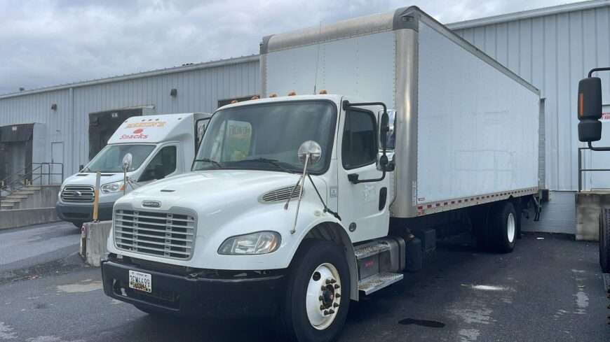 2019 freightliner 26’ For Sale Without Duty and Shipment Fees.