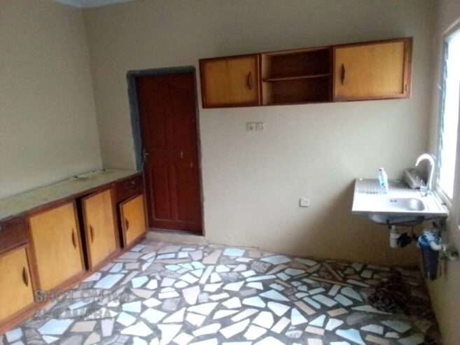 Unfurnished 5 Bedroom apartment