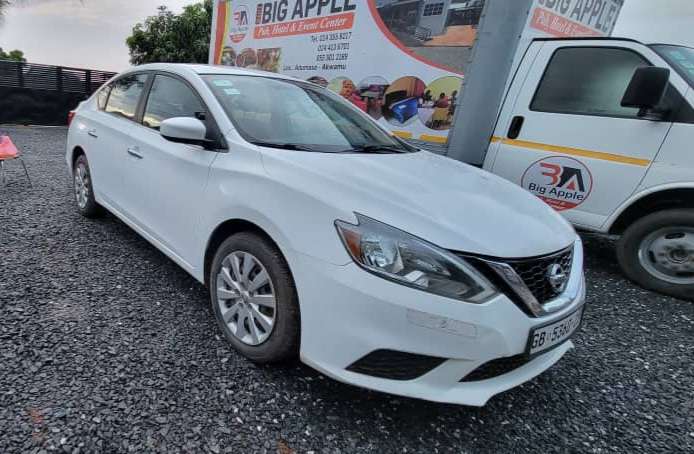 Rent A Car – Nissan Sentra.