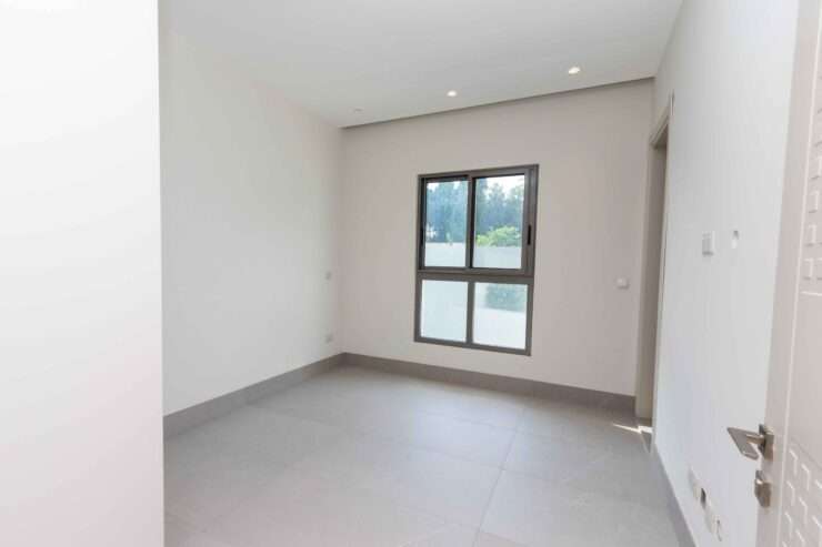 3 Bedroom Apartment (unfurnished)