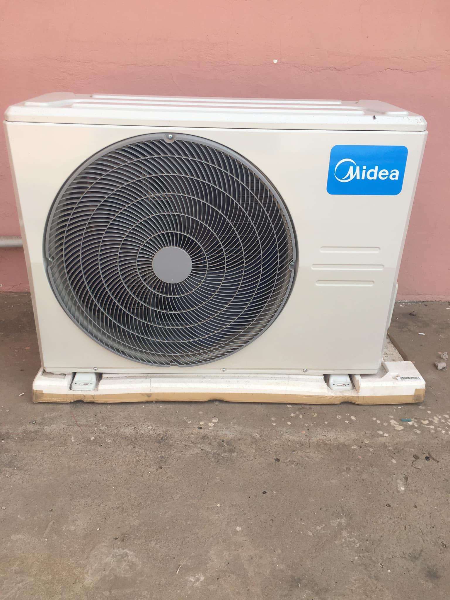 Almost new 3.0 hp Standing Air-condition for sale - Accra Expats