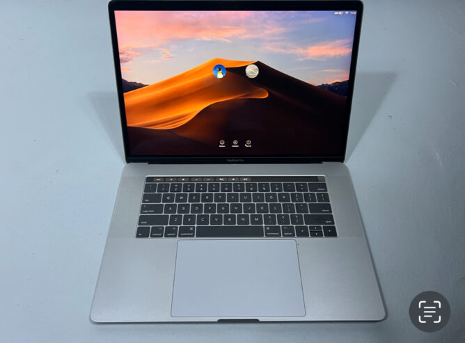 MacBook Pro 15”