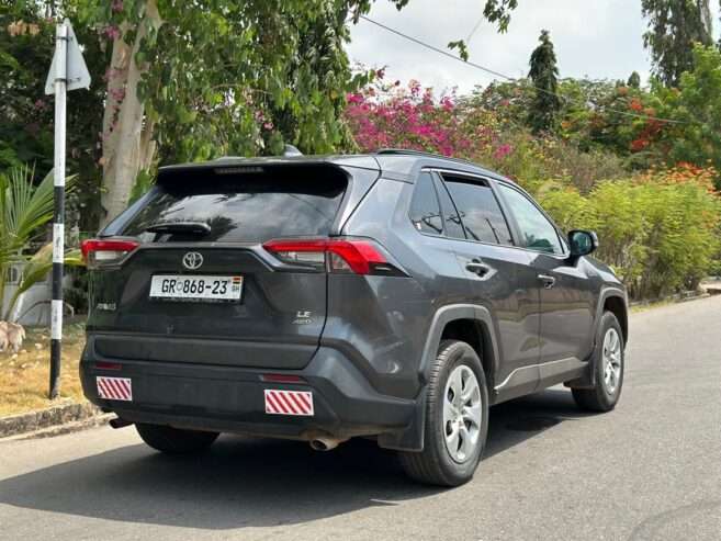 TOYOTA RAV4 2020