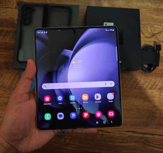 SAMSUNG GALAXY Z FOLD5 12GB+512GB Only $659