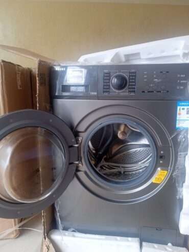 15 KG Samsung Washing Machine. Front Load. Full Automatic