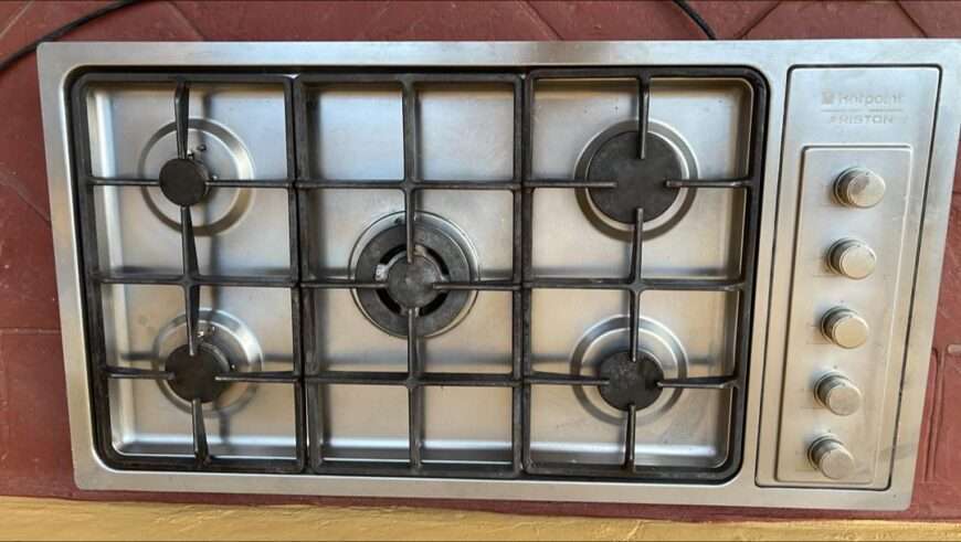 Ariston Countertop Stove + Oven