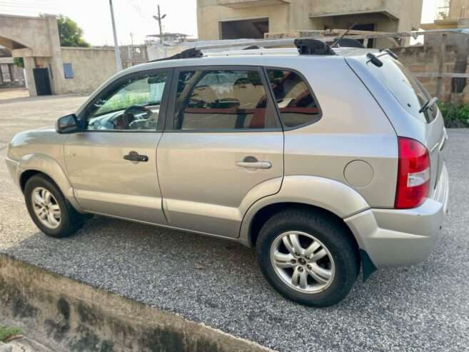 2006 5 Seater Hyundai Tucson SUV