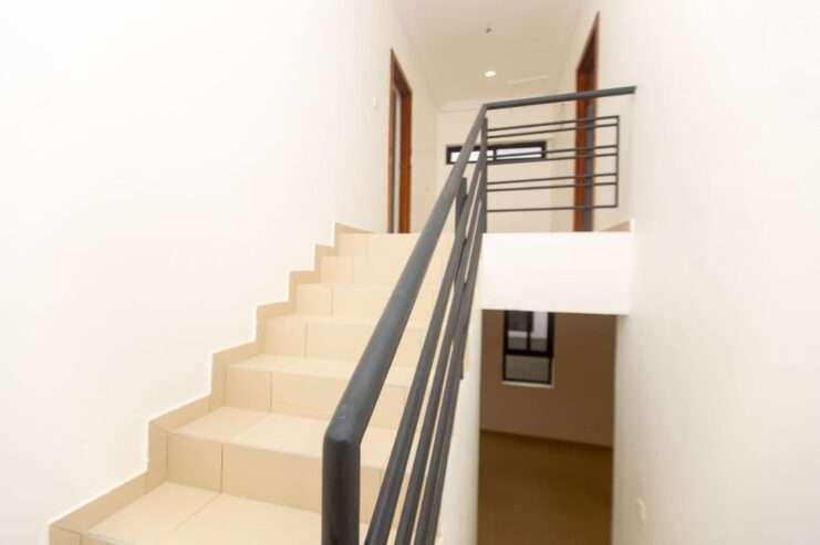 Three Bedroom House For Sale at Oyarifa