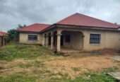 EXECUTIVE 4 BEDROOM, 2 SEPARATE BOYSQUARTERS FOR SALE AT MEDIE