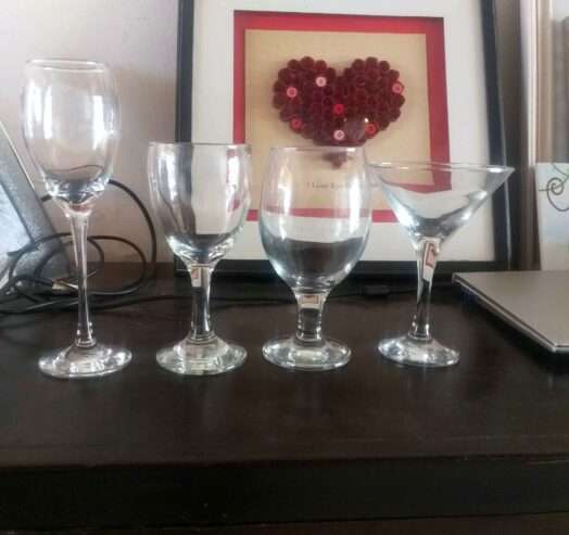 ASSORTED GLASSES