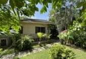 2-bedroom Tesano bungalow set in lovely garden