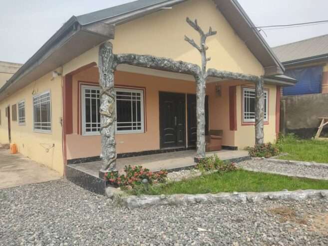 5 Bedroom House all Ensuite with Land title Certificate for sale