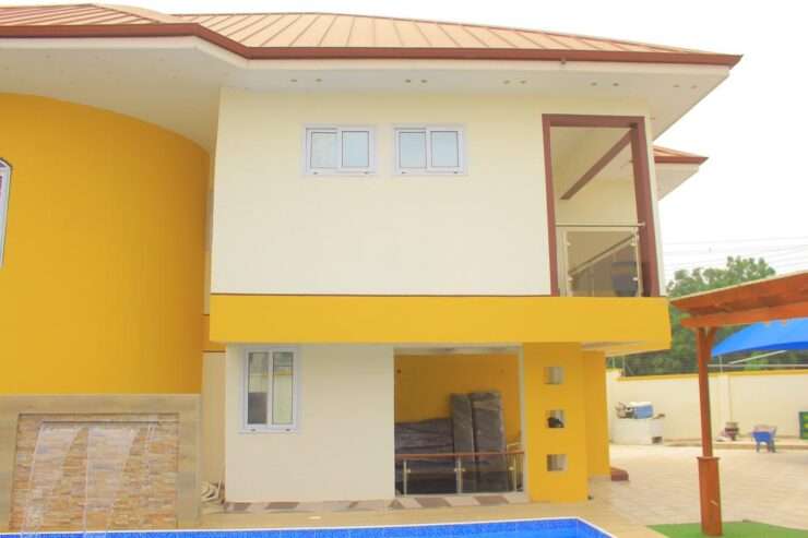 Fully furnished 4bedroom house for rent at East airport ( Tseaddo)