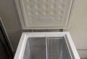 Freezer (Akai, Very Good Condition)