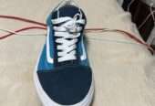 Men’s Sneakers Size 10