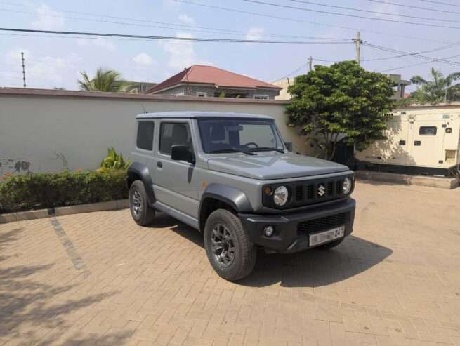 Suzuki Jimny 2024 (perfect condition, under warranty)