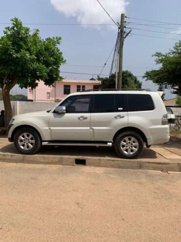 2019 Mitsubishi Pajero 20 registered – Bought new from CFAO