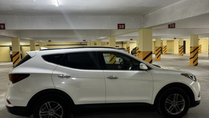 HYUNDAI SANTAFE 2017
