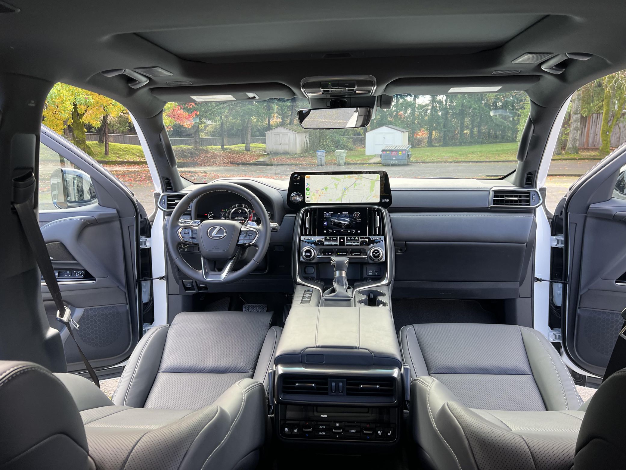 Fairly Used 2022 Lexus LX 600 Premium
