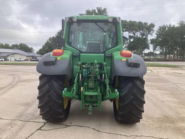 2011 JOHN DEERE 6430