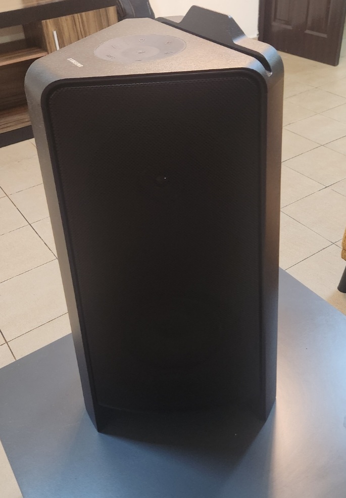 Samsung Sound Tower / MX-T50 / 500 Watts / Music and Karaoke / Cheap price
